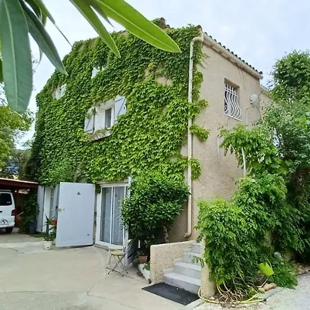 Chambre D Hote Avec Piscine Bed and Breakfast Agde